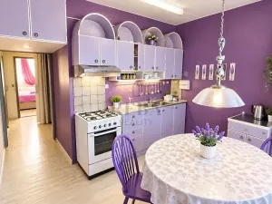 Prodej bytu 3+1, Karlovy Vary, Úvalská, 83 m2