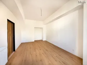 Pronájem bytu 2+kk, Osek, Tovární, 52 m2