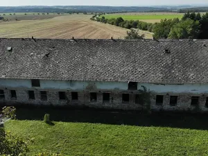 Prodej obchodního prostoru, Střemy, 1200 m2
