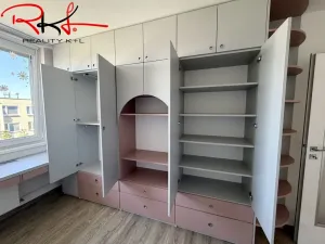 Prodej bytu 4+kk, Praha - Černý Most, Generála Janouška, 100 m2