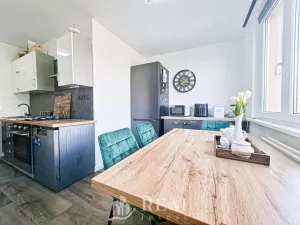 Prodej bytu 3+1, Chomutov, Zahradní, 60 m2