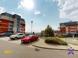 Pronájem bytu 2+kk, Zlín, Zelinova, 60 m2