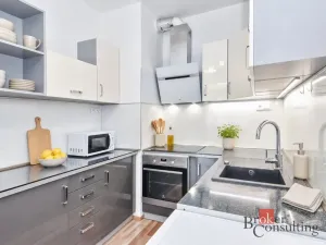 Prodej bytu 1+kk, Praha - Košíře, Pod radnicí, 52 m2