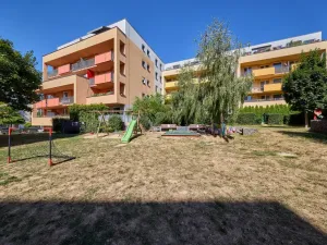 Prodej bytu 3+kk, Hradec Králové - Třebeš, Ve Stromovce, 75 m2