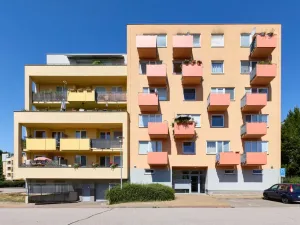 Prodej bytu 3+kk, Hradec Králové - Třebeš, Ve Stromovce, 75 m2