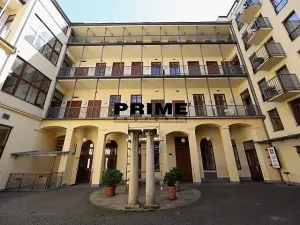 Pronájem bytu 4+1, Praha - Smíchov, Štefánikova, 147 m2