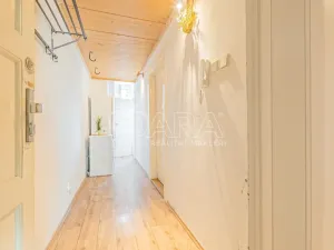 Prodej bytu 1+kk, Praha - Bubeneč, Kyjevská, 39 m2
