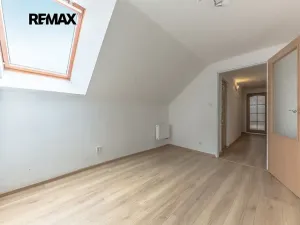 Pronájem bytu 4+kk, Ovčáry, 110 m2
