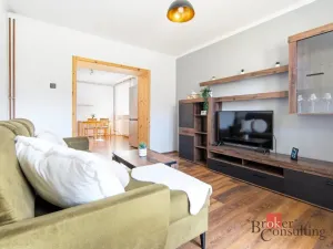 Pronájem bytu 2+1, Chvaletice, Smetanova, 52 m2