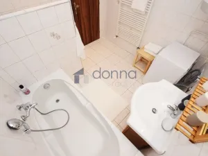 Pronájem bytu 3+kk, Praha, Slezská, 71 m2