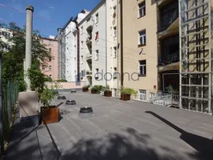 Pronájem bytu 3+kk, Praha, Slezská, 71 m2