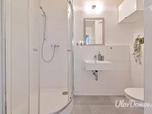 Prodej bytu 1+kk, Praha - Kyje, Farkašova, 39 m2