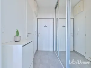 Prodej bytu 1+kk, Praha - Kyje, Farkašova, 39 m2