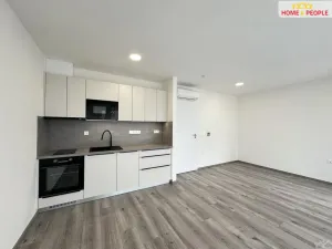 Pronájem bytu 1+kk, Mladá Boleslav - Čejetice, Vodárenská, 35 m2
