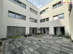 Pronájem bytu 1+kk, Mladá Boleslav - Čejetice, Vodárenská, 35 m2