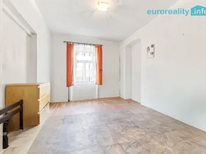 Prodej rodinného domu, Horní Police, 9. května, 213 m2