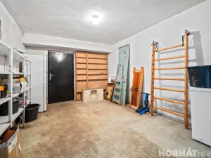 Prodej zemědělské usedlosti, Medonosy, 200 m2