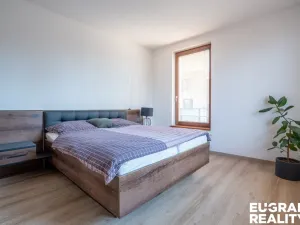 Prodej bytu 2+kk, Praha - Sedlec, Kamýcká, 57 m2