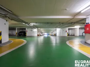 Prodej bytu 2+kk, Praha - Sedlec, Kamýcká, 57 m2