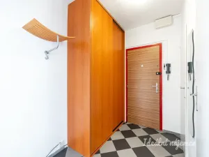 Pronájem bytu 2+1, Praha - Černý Most, Bratří Venclíků, 45 m2