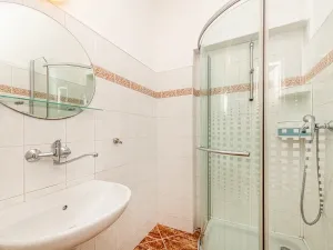 Pronájem rodinného domu, Praha - Břevnov, Pětipeského, 180 m2