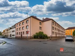 Pronájem bytu 2+1, Pardubice - Zelené Předměstí, Železničního pluku, 61 m2
