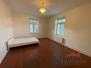 Pronájem bytu 2+1, Opava - Předměstí, Horovo náměstí, 67 m2