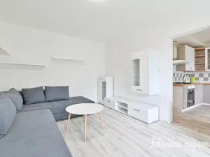 Pronájem bytu 2+1, Brno, Třískalova, 58 m2