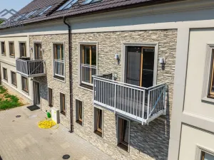 Prodej bytu 2+kk, Milešovice, 65 m2