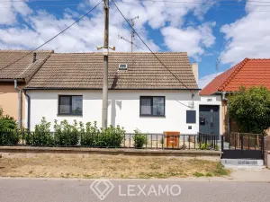 Prodej rodinného domu, Tasovice, 160 m2