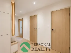 Prodej bytu 3+1, Mělník, Pod Vrchem, 77 m2