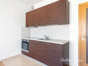 Pronájem bytu 1+kk, Praha - Zličín, Prušánecká, 32 m2