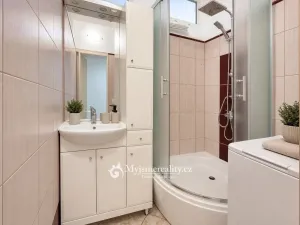 Pronájem bytu 2+1, Znojmo, Gagarinova, 55 m2