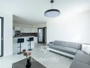 Pronájem bytu 2+kk, Hradec Králové, Kubelíkova, 60 m2