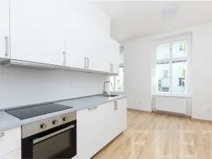 Pronájem bytu 1+kk, Praha - Libeň, Františka Kadlece, 33 m2