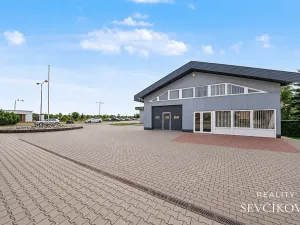 Pronájem obchodního prostoru, Hradec Králové, Vlčkovická, 700 m2