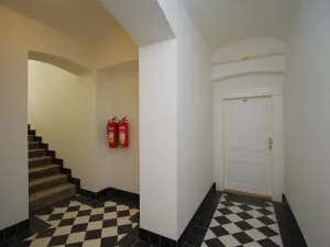 Pronájem kanceláře, Praha - Vinohrady, Mánesova, 135 m2