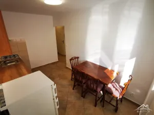 Pronájem bytu 1+1, Jihlava, Wolkerova, 32 m2