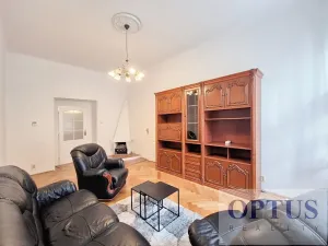 Pronájem bytu 2+1, Praha - Hradčany, Na valech, 78 m2