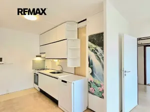 Pronájem bytu 3+kk, Praha - Letňany, Malkovského, 66 m2