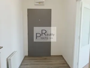 Prodej bytu 2+kk, Hevlín, 73 m2