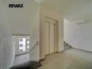 Pronájem bytu 3+kk, Nymburk, V Kolonii, 68 m2