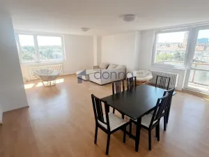 Pronájem bytu 3+1, Praha, Jednořadá, 90 m2