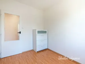 Pronájem bytu 4+kk, Praha - Prosek, Mimoňská, 67 m2