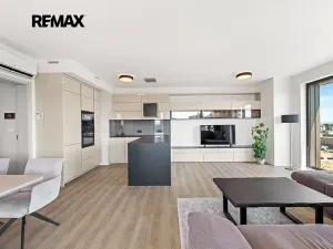 Prodej bytu 3+kk, Praha - Žižkov, Šrámkové, 101 m2