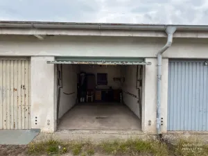 Prodej garáže, Hradec Králové, 17 m2