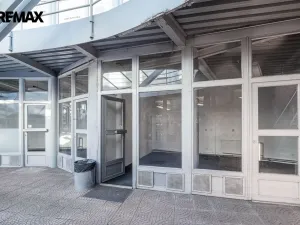Pronájem obchodního prostoru, Zlín, třída Tomáše Bati, 53 m2