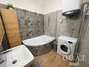 Prodej bytu 3+1, Plzeň, Raisova, 81 m2
