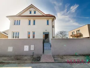 Pronájem bytu, Praha - Šeberov, Sladovnická, 17 m2