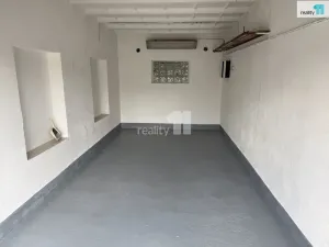 Pronájem garáže, Humpolec, Na Závodí, 19 m2